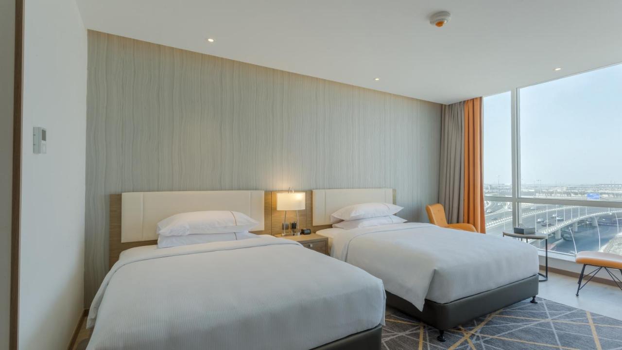 Clarion Airport Hotel 4*