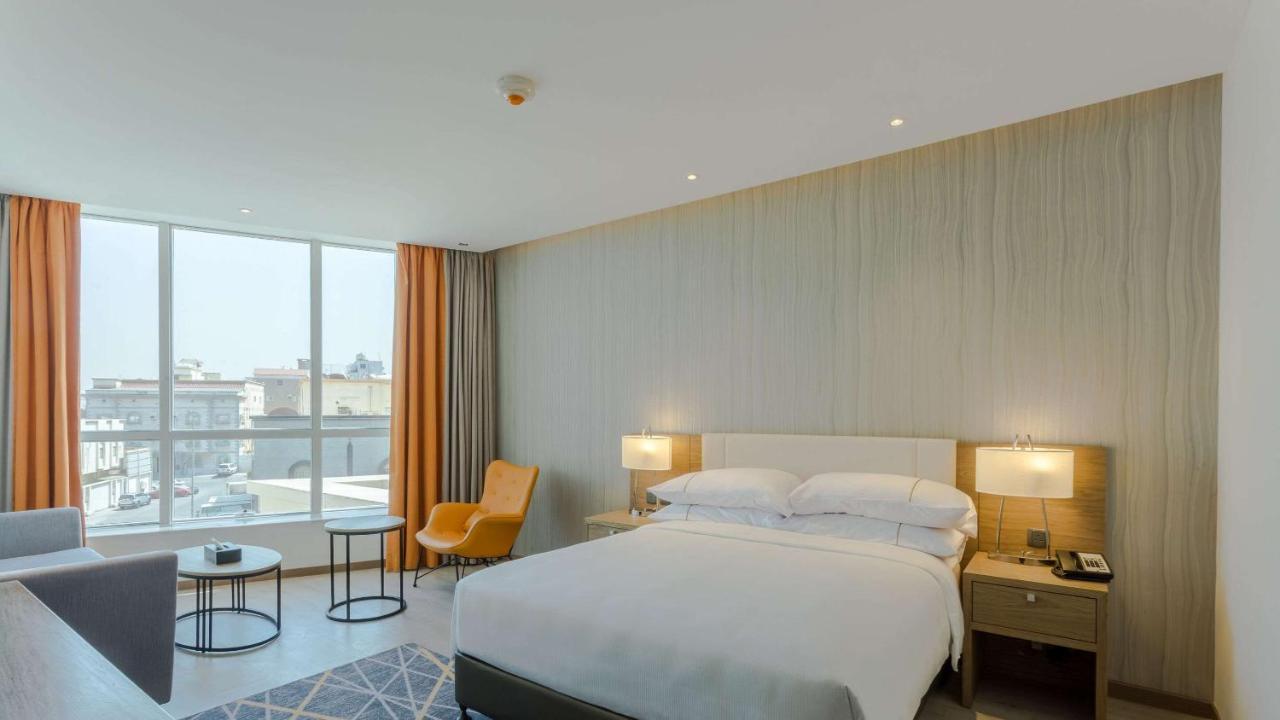 Clarion Airport Hotel 4*