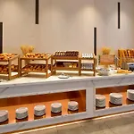 Clarion Hotel Jeddah Airport